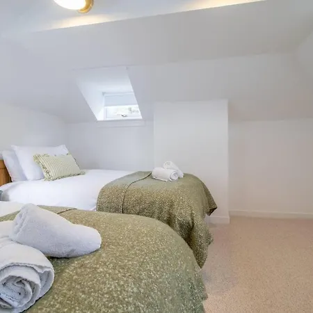 Henry Bell - Cosy 2-Bedroom Cottage Helensburgh Exterior photo