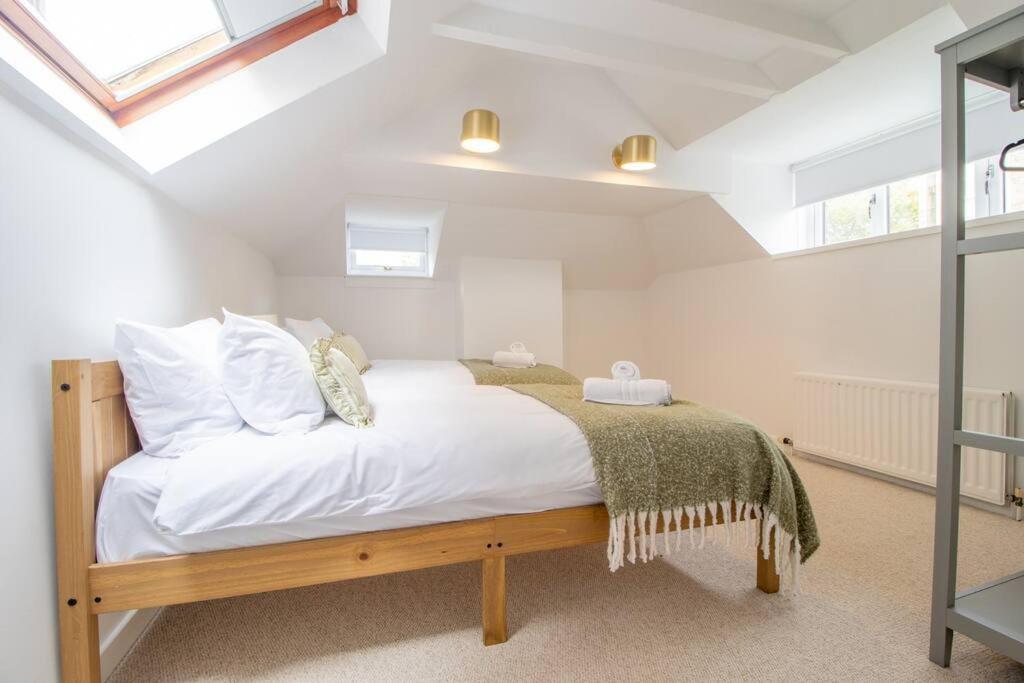 Henry Bell - Cosy 2-bedroom Apartment