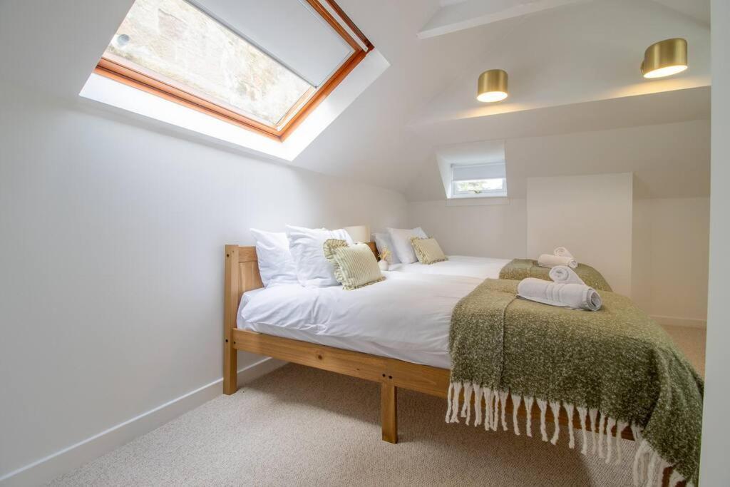 Henry Bell - Cosy 2-bedroom Helensburgh