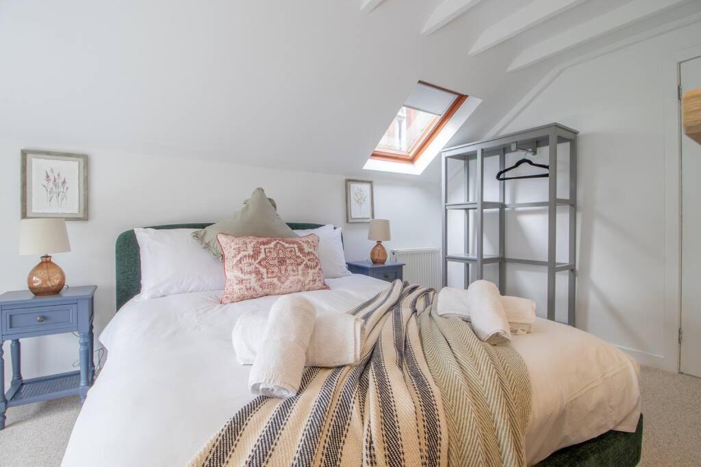 Henry Bell - Cosy 2-bedroom Apartment Helensburgh