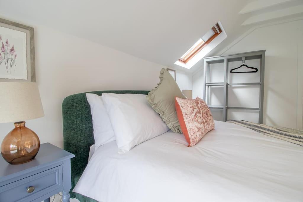 Henry Bell - Cosy 2-bedroom Apartment *